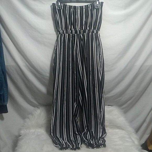 SALE! NWOT FAVLUX Fashion Striped Jumpsuit W Adjustable Waist Band Sz.M (BX36) - Picture 6 of 10